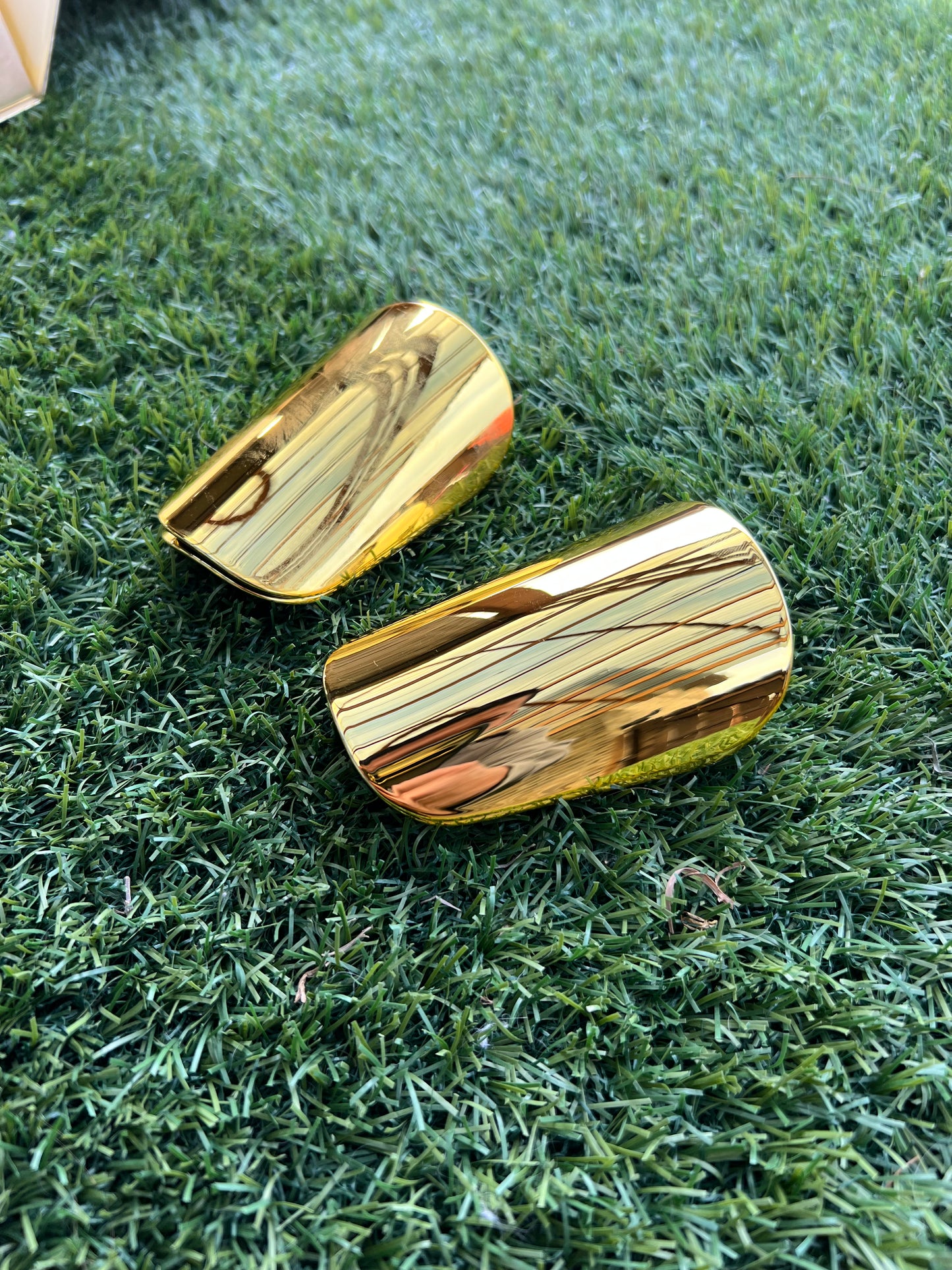 Gold Mini Shinguards (Especial Edition)