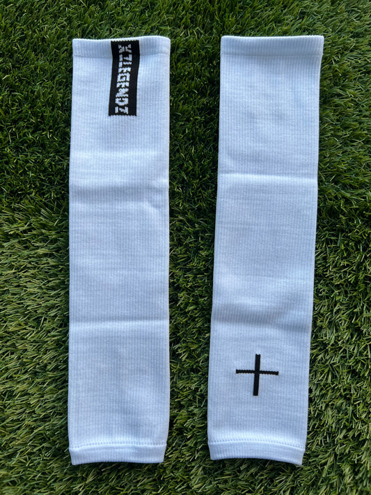 Pre Cut Sleeves Socks ✝️ (White)